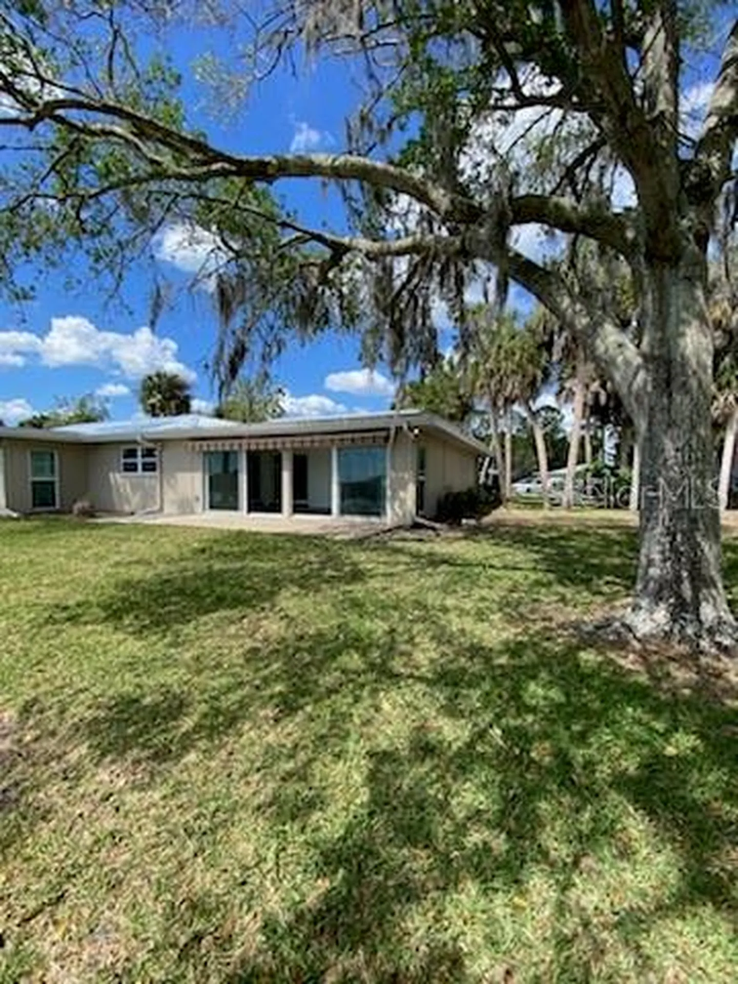 11550 W Bayshore Drive Crystal River FL 34429