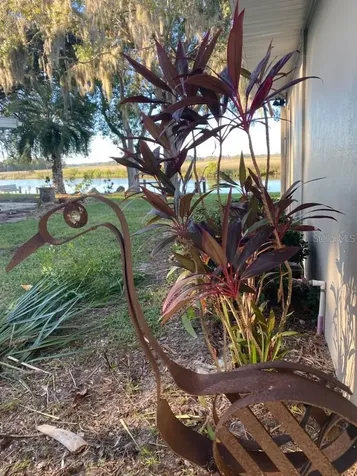 11550 W Bayshore Drive Crystal River FL 34429