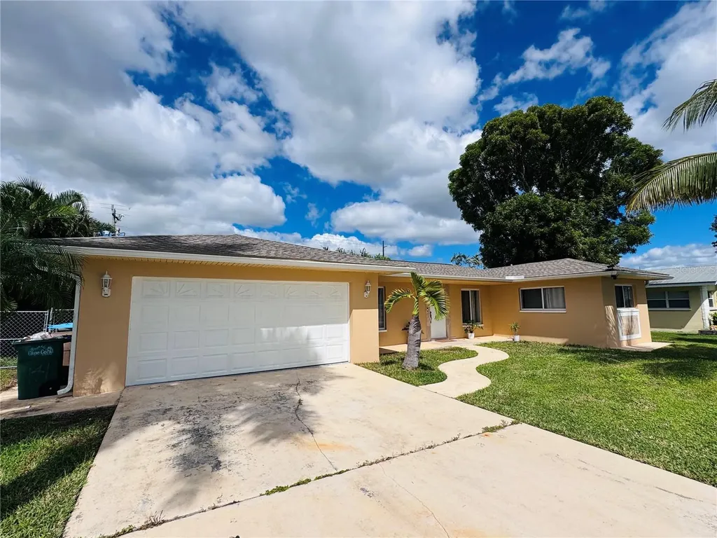 141 SW 48th Terrace Cape Coral FL 33914