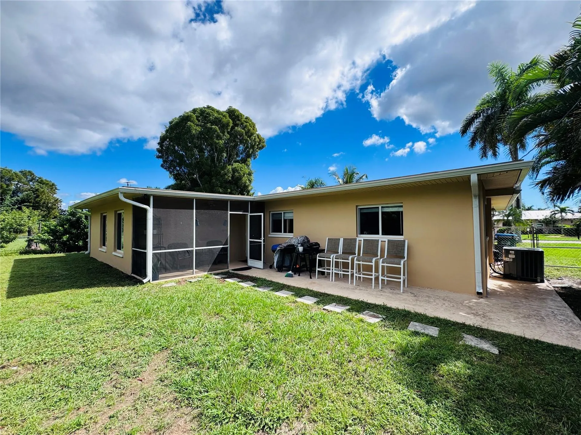 141 SW 48th Terrace Cape Coral FL 33914