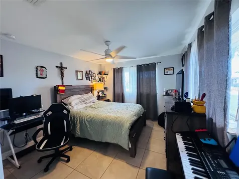 141 SW 48th Terrace Cape Coral FL 33914