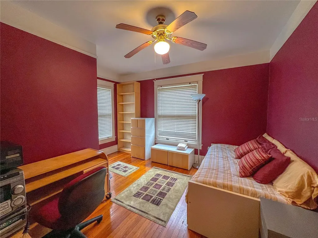 516 NE 4th Street Gainesville FL 32601