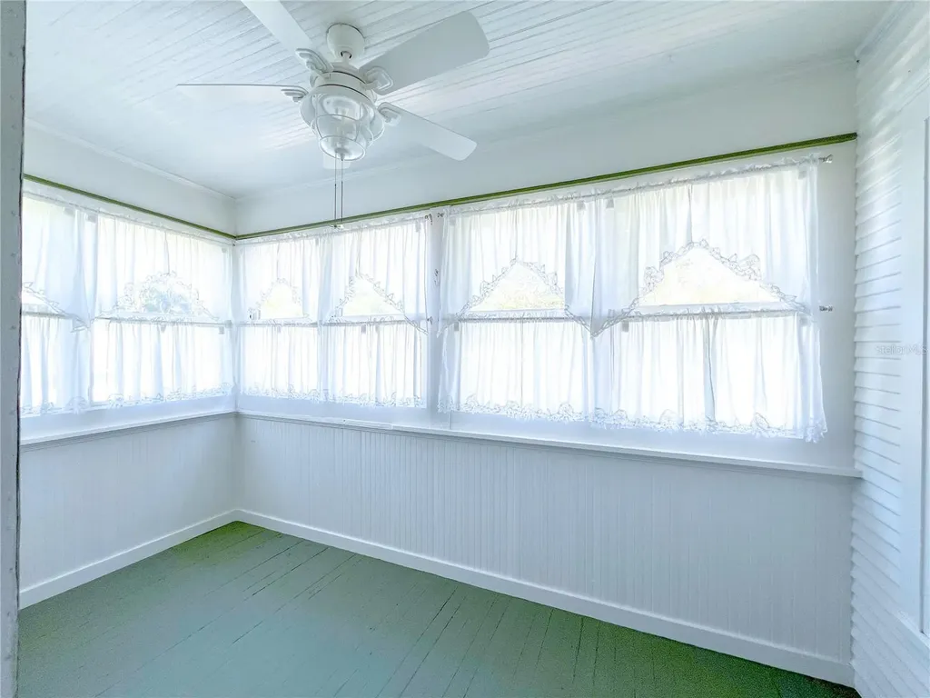 516 NE 4th Street Gainesville FL 32601
