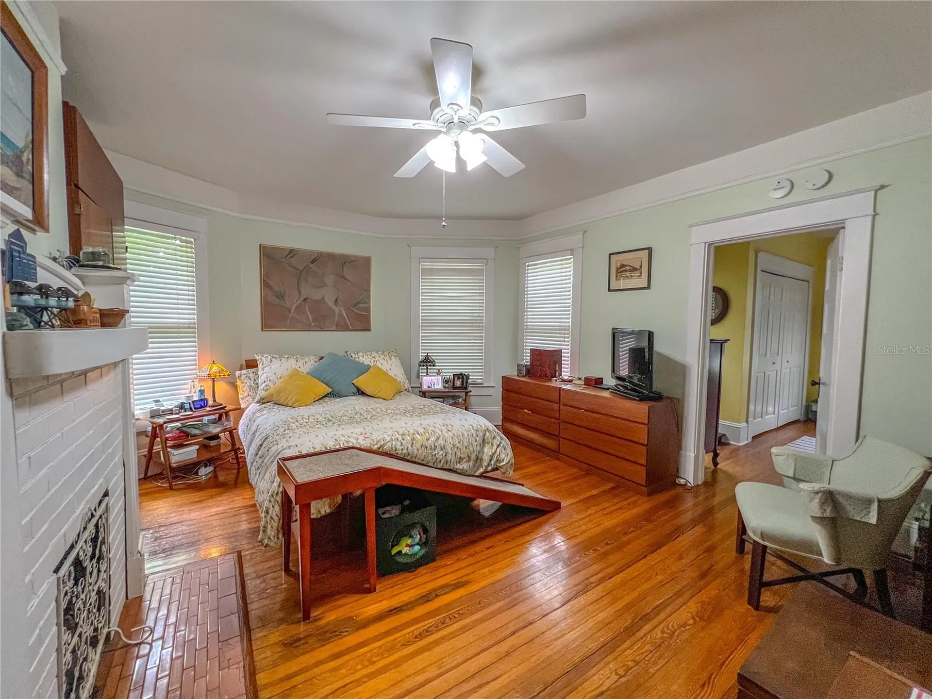 516 NE 4th Street Gainesville FL 32601