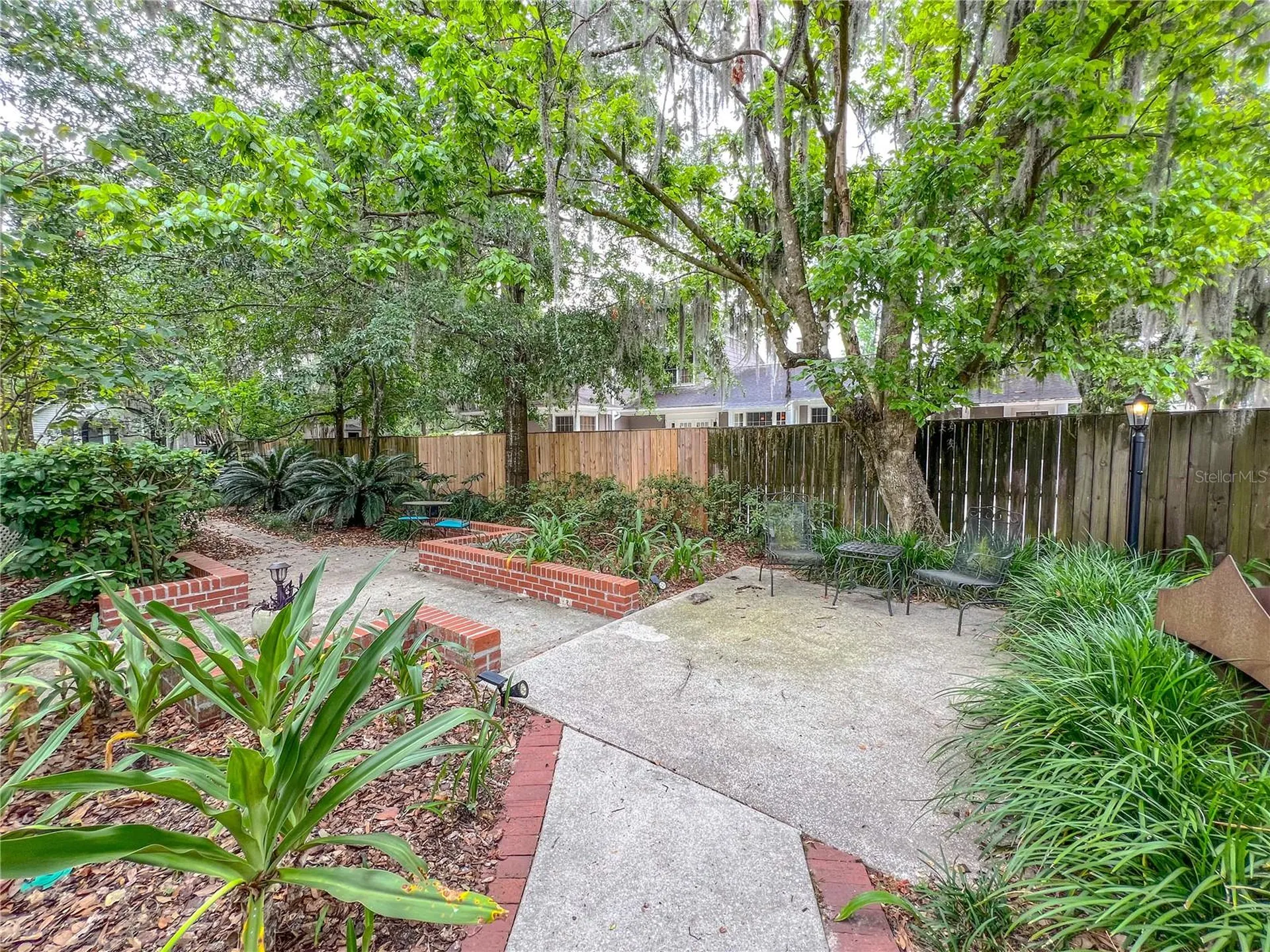 516 NE 4th Street Gainesville FL 32601