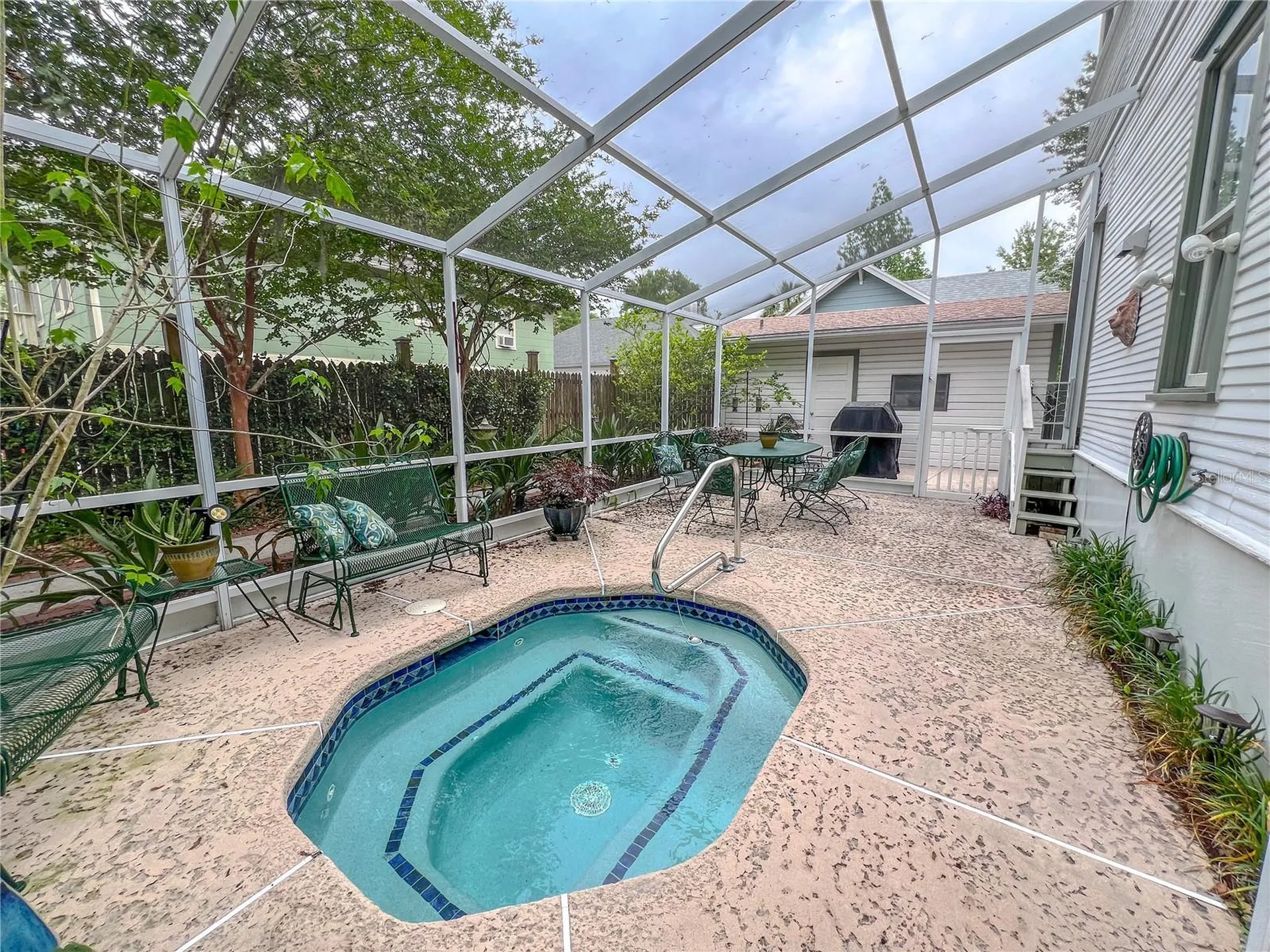 516 NE 4th Street Gainesville FL 32601