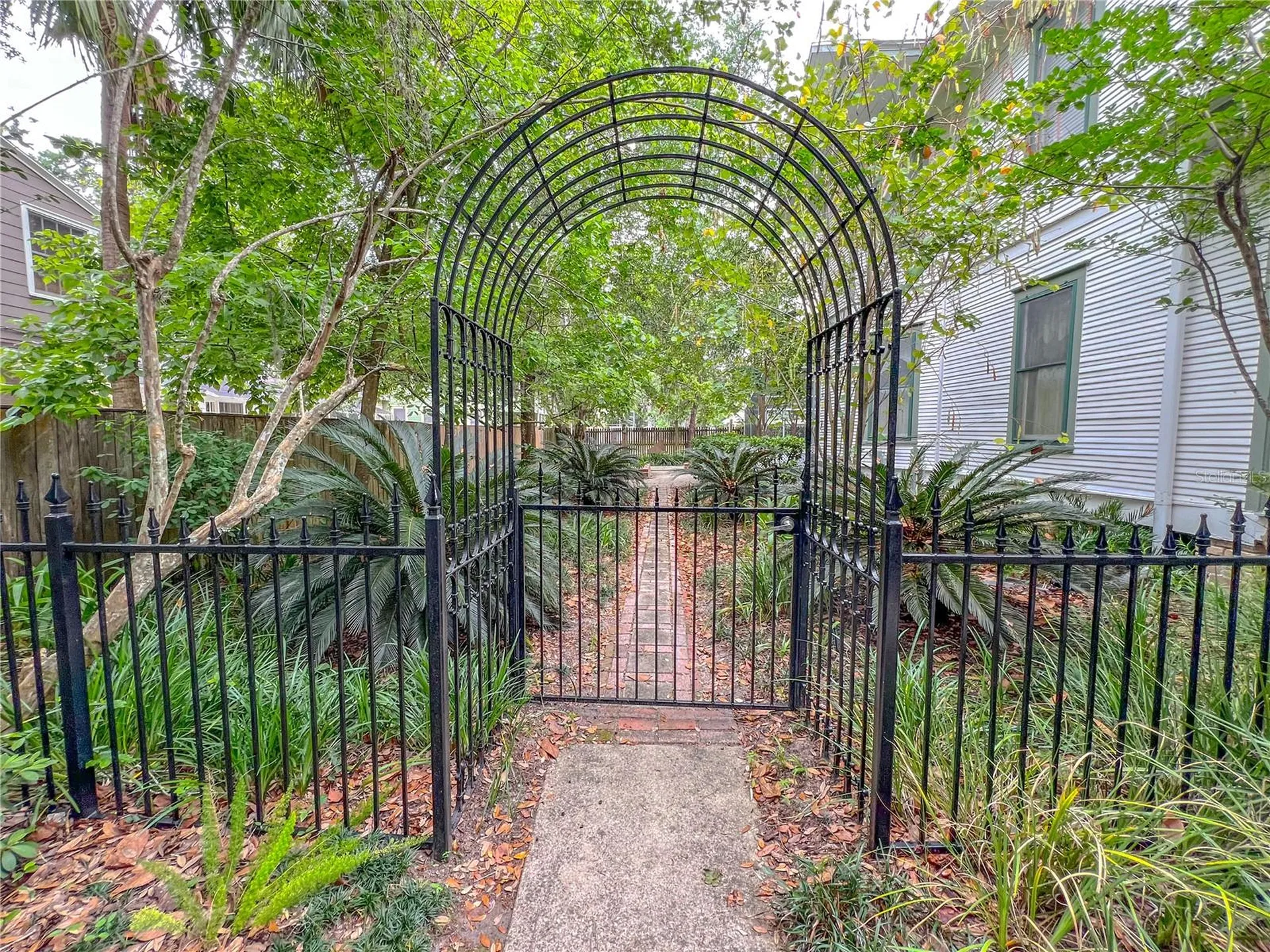 516 NE 4th Street Gainesville FL 32601