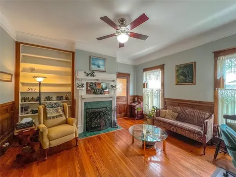 516 NE 4th Street Gainesville FL 32601