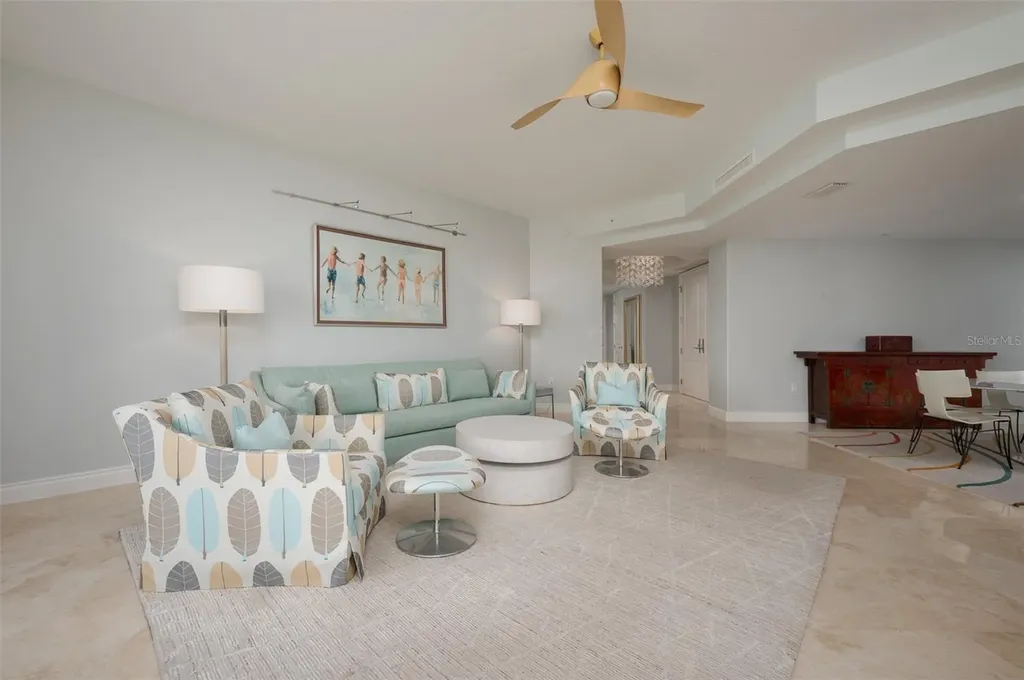 2050 Benjamin Franklin Drive Sarasota FL 34236