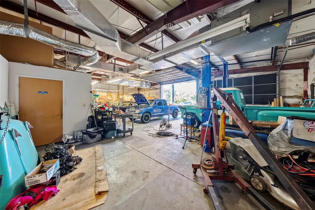 1400 W Bay Drive Largo FL 33770