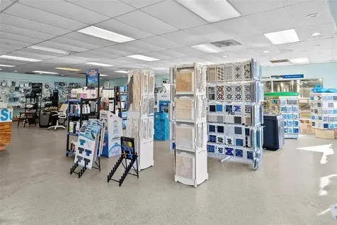 1400 W Bay Drive Largo FL 33770