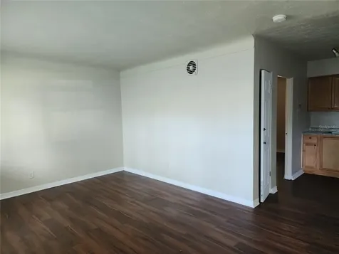 2219 Highland Street St Petersburg FL 33705