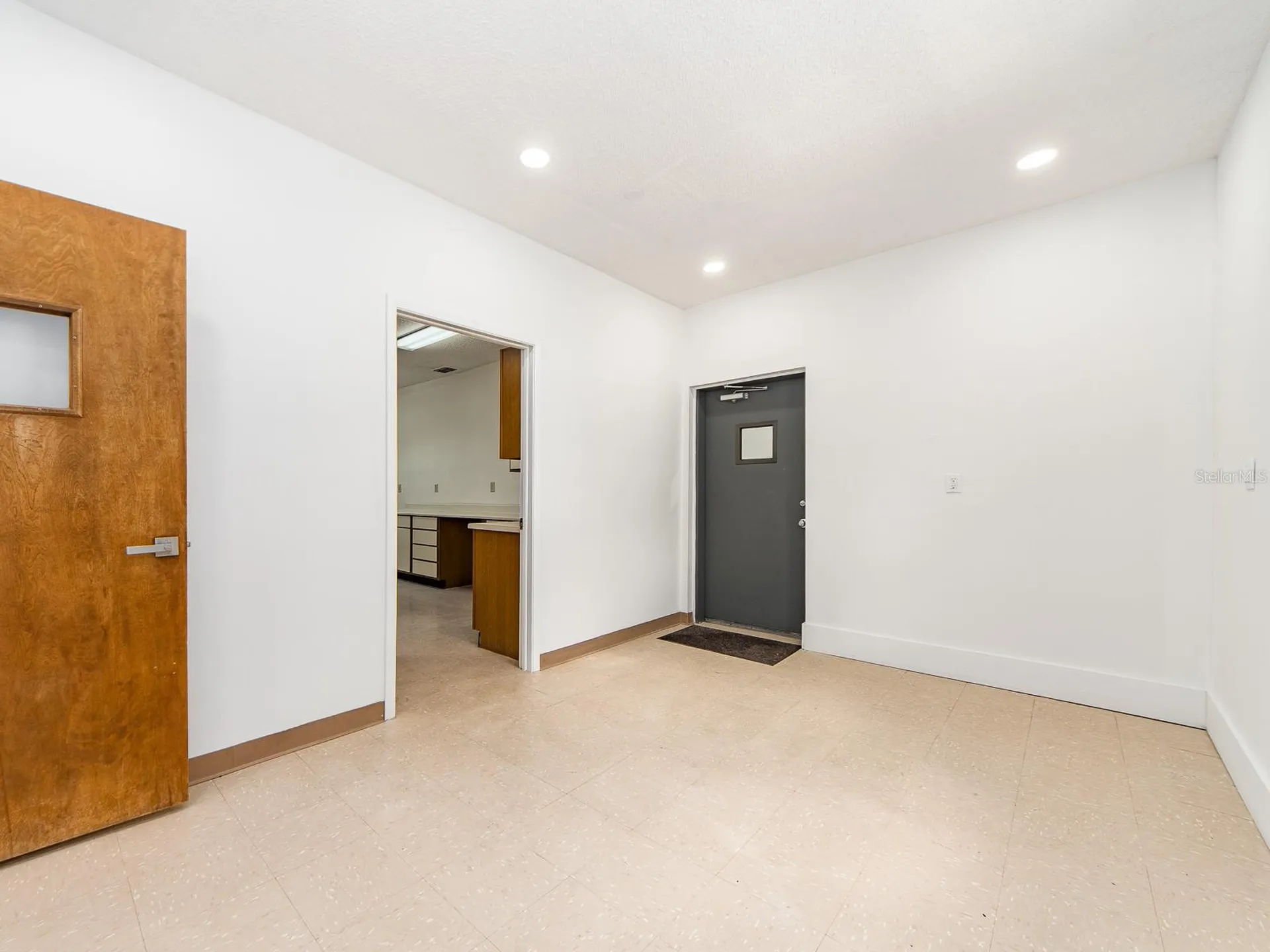 2051 Range Road Clearwater FL 33765