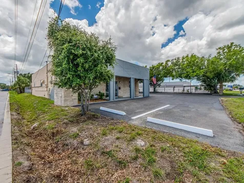 2051 Range Road Clearwater FL 33765