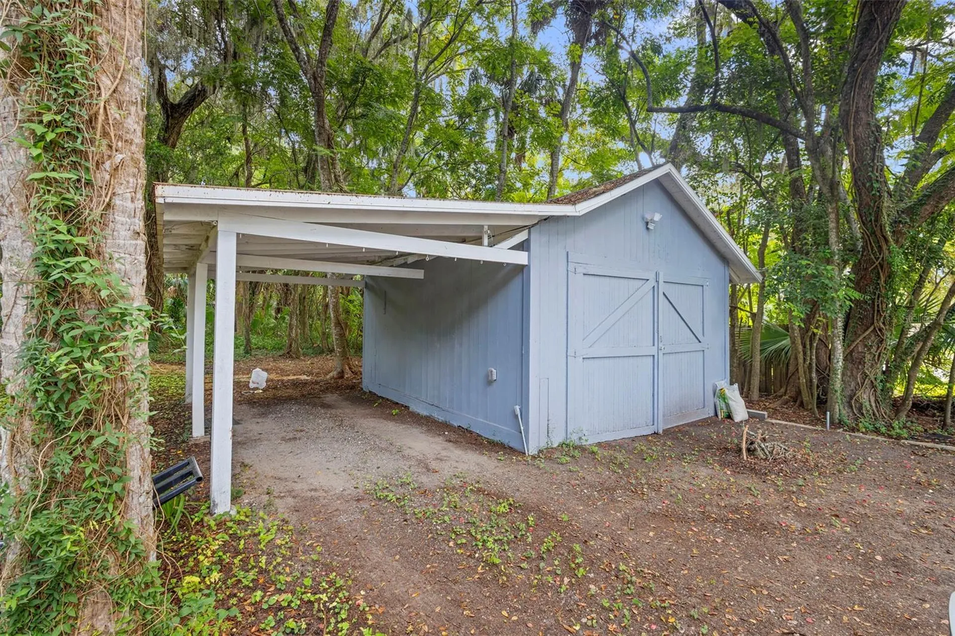 135 S Arlington Avenue Deland FL 32724