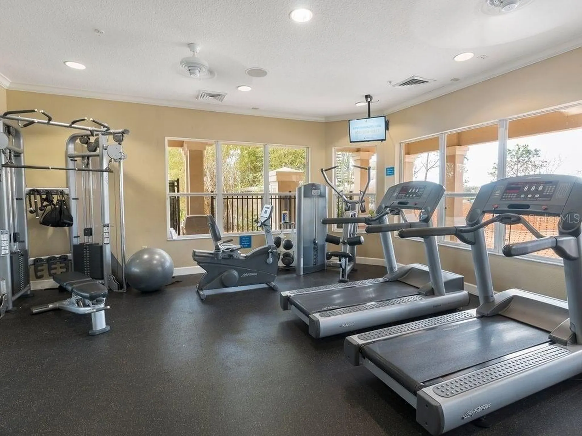 7663 Sir Kaufmann Court Kissimmee FL 34747