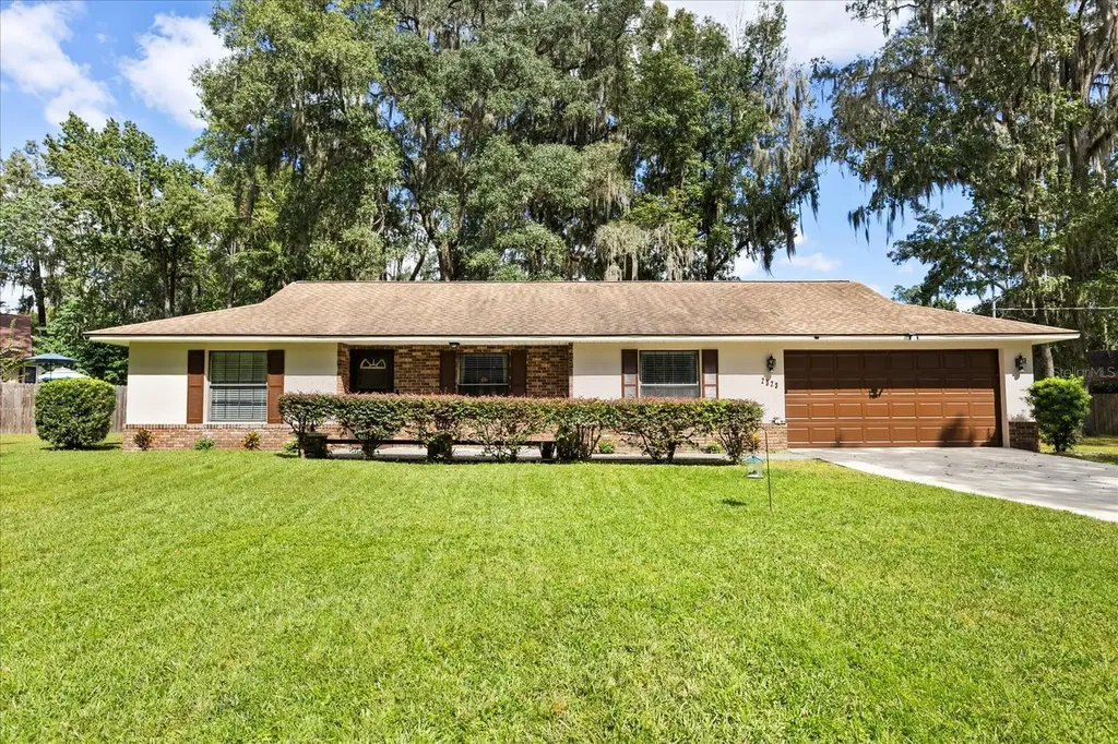 2323 SE 40th Street Road Ocala FL 34480
