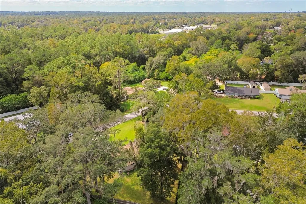 2323 SE 40th Street Road Ocala FL 34480