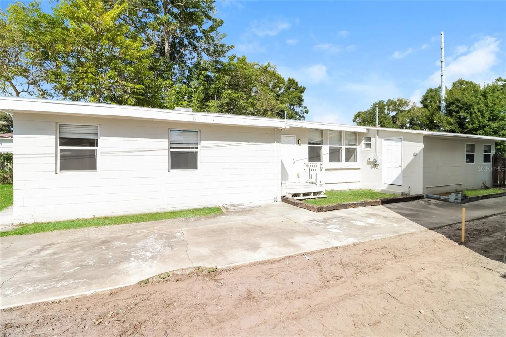 2626 15th Avenue N St Petersburg FL 33713