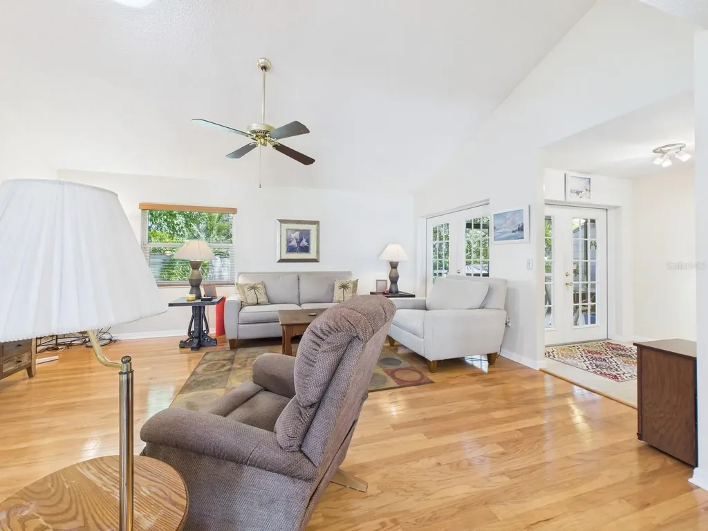 3225 Golden Eagle Lane Sarasota FL 34231