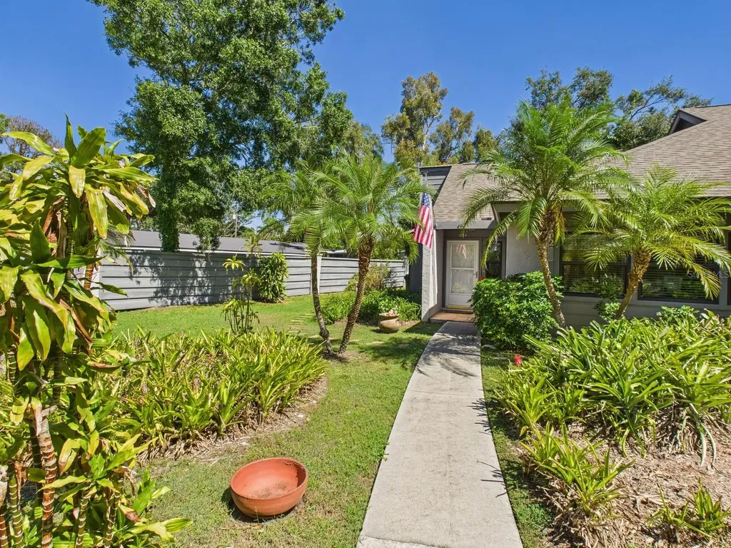 3225 Golden Eagle Lane Sarasota FL 34231