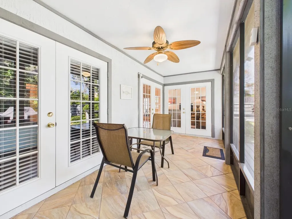 3225 Golden Eagle Lane Sarasota FL 34231