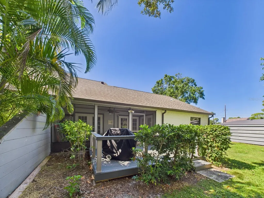 3225 Golden Eagle Lane Sarasota FL 34231