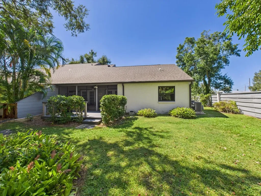 3225 Golden Eagle Lane Sarasota FL 34231