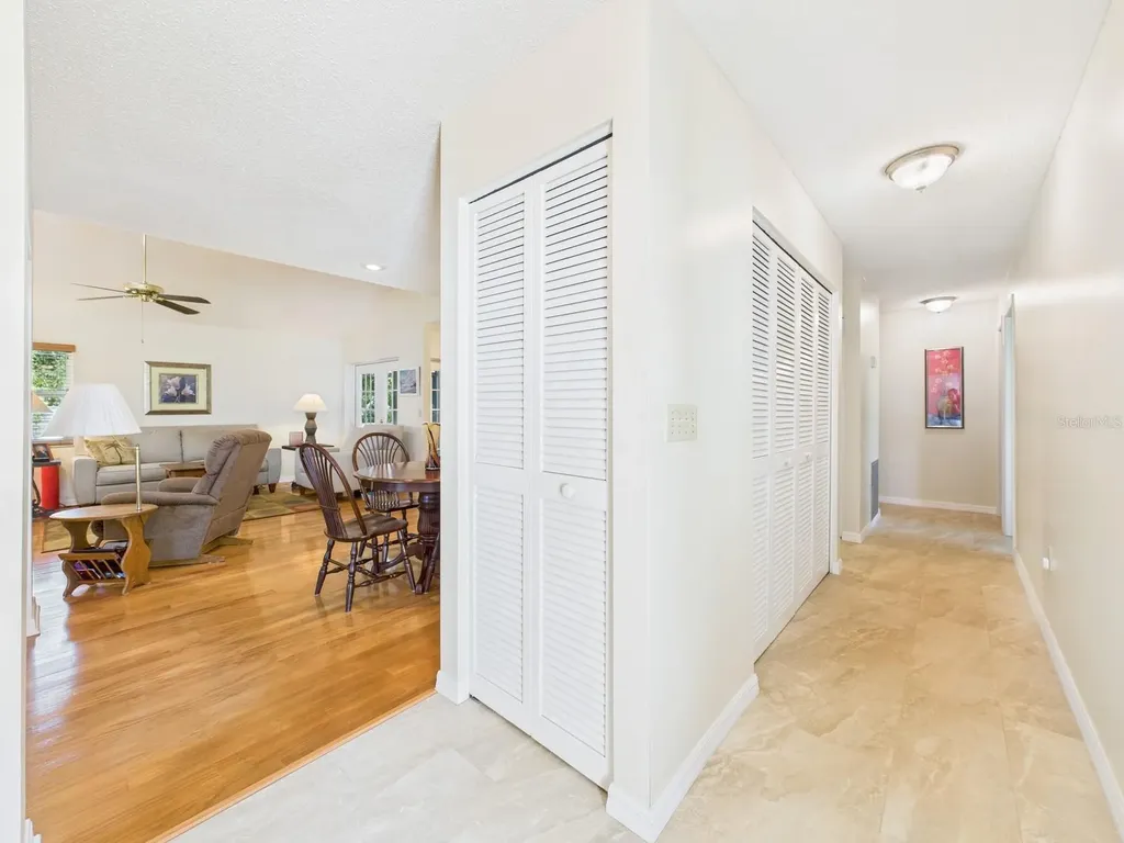 3225 Golden Eagle Lane Sarasota FL 34231