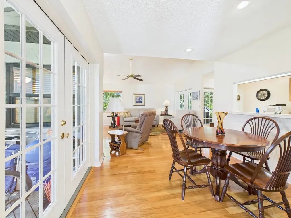 3225 Golden Eagle Lane Sarasota FL 34231