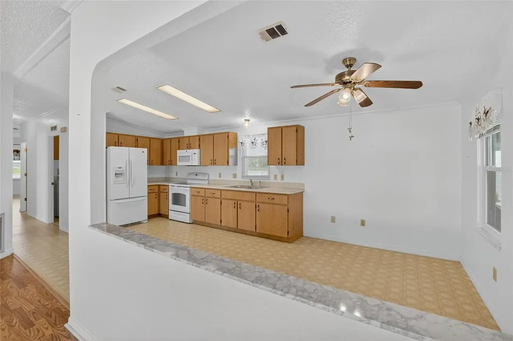 4945 Shore Line Drive Polk City FL 33868