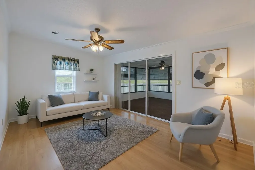 4945 Shore Line Drive Polk City FL 33868