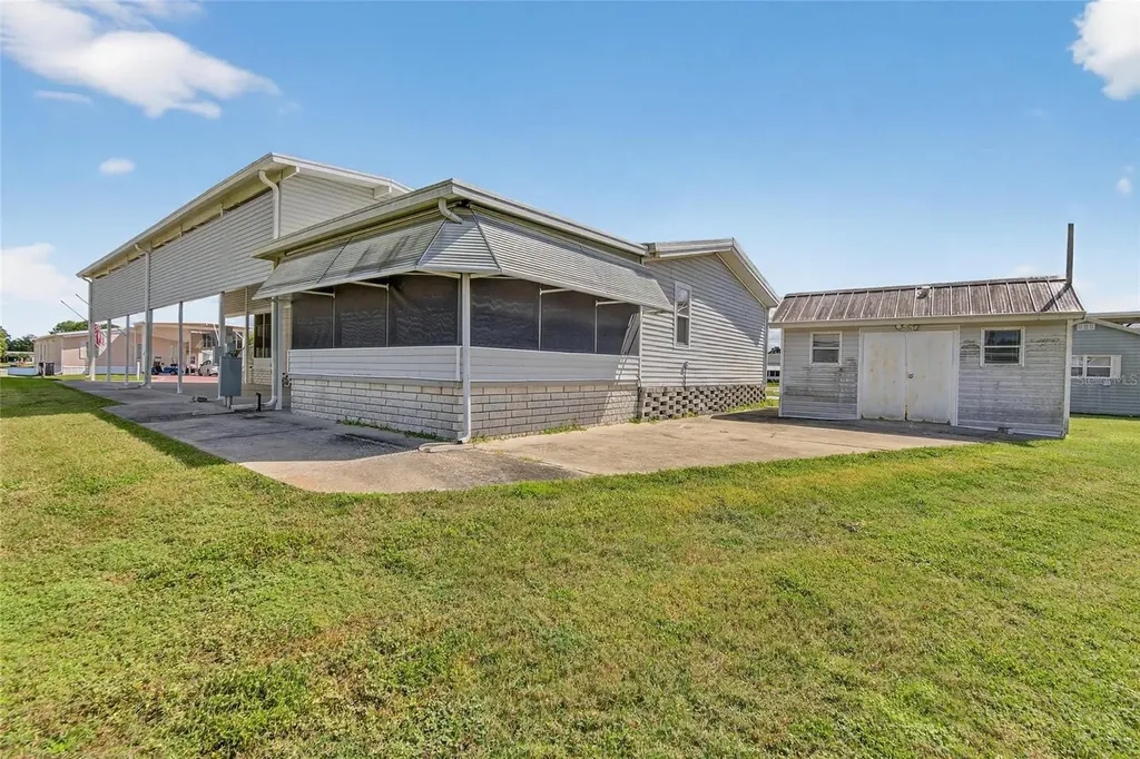 4945 Shore Line Drive Polk City FL 33868