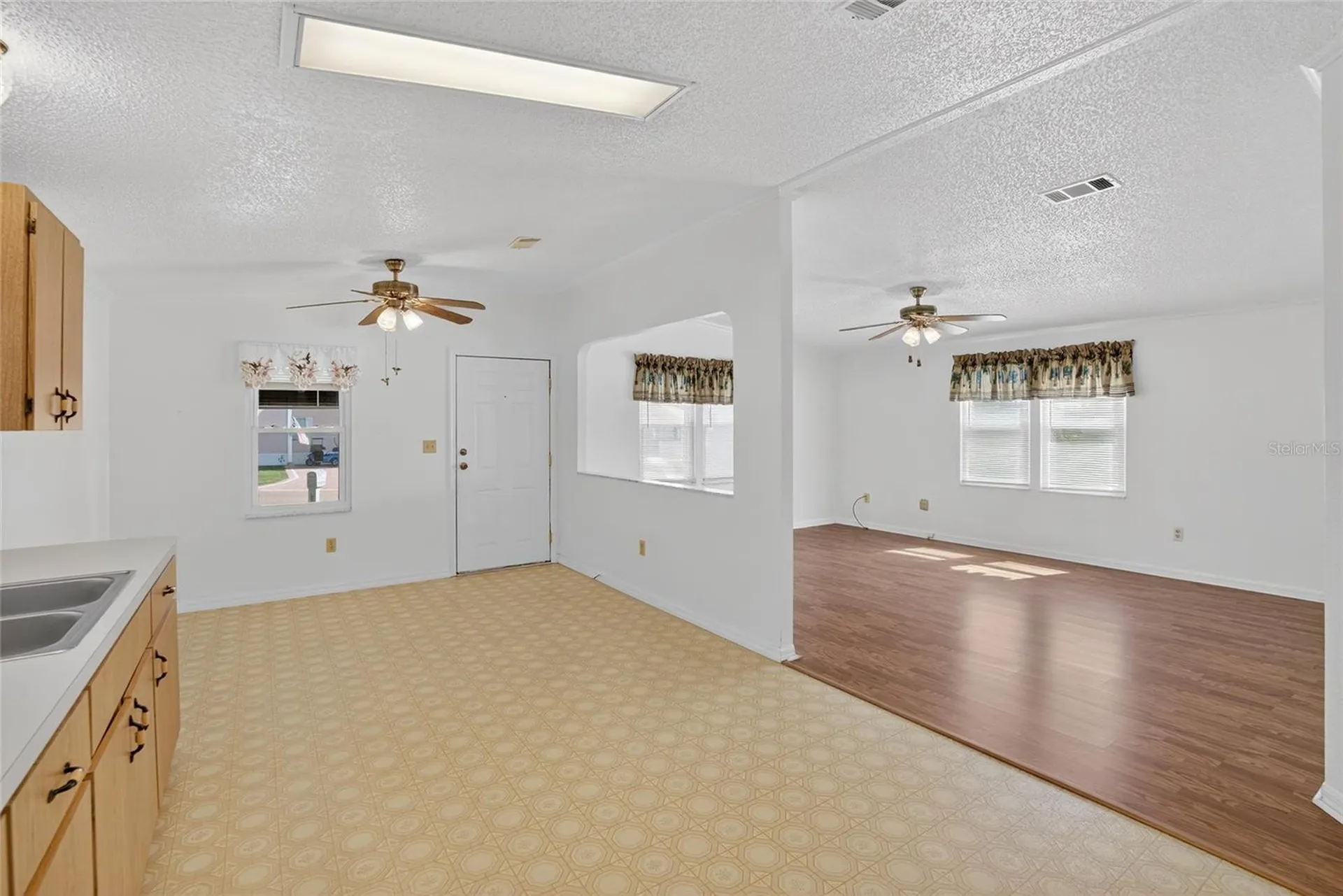 4945 Shore Line Drive Polk City FL 33868