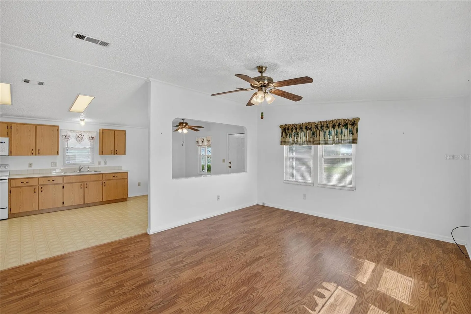 4945 Shore Line Drive Polk City FL 33868