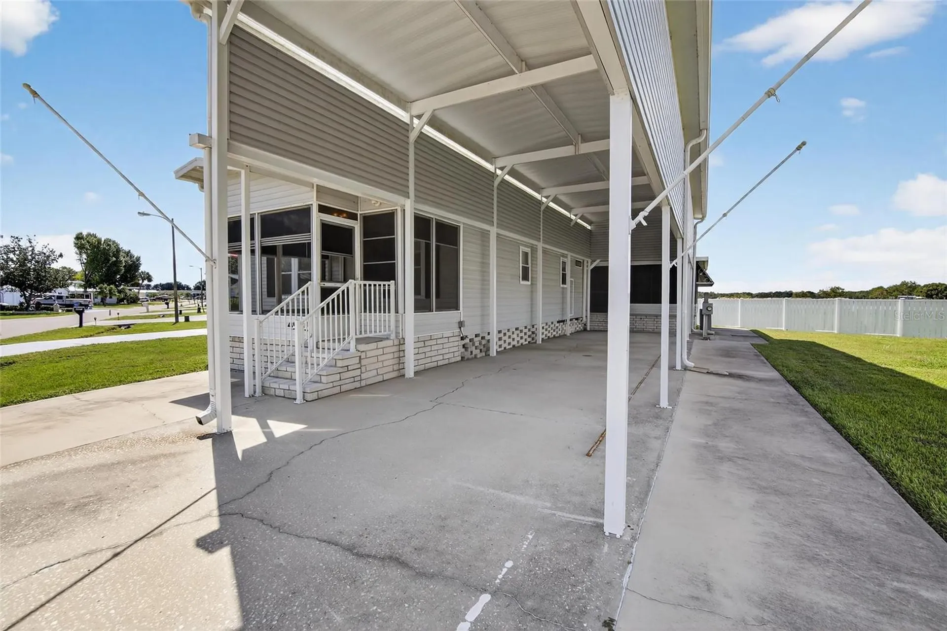 4945 Shore Line Drive Polk City FL 33868