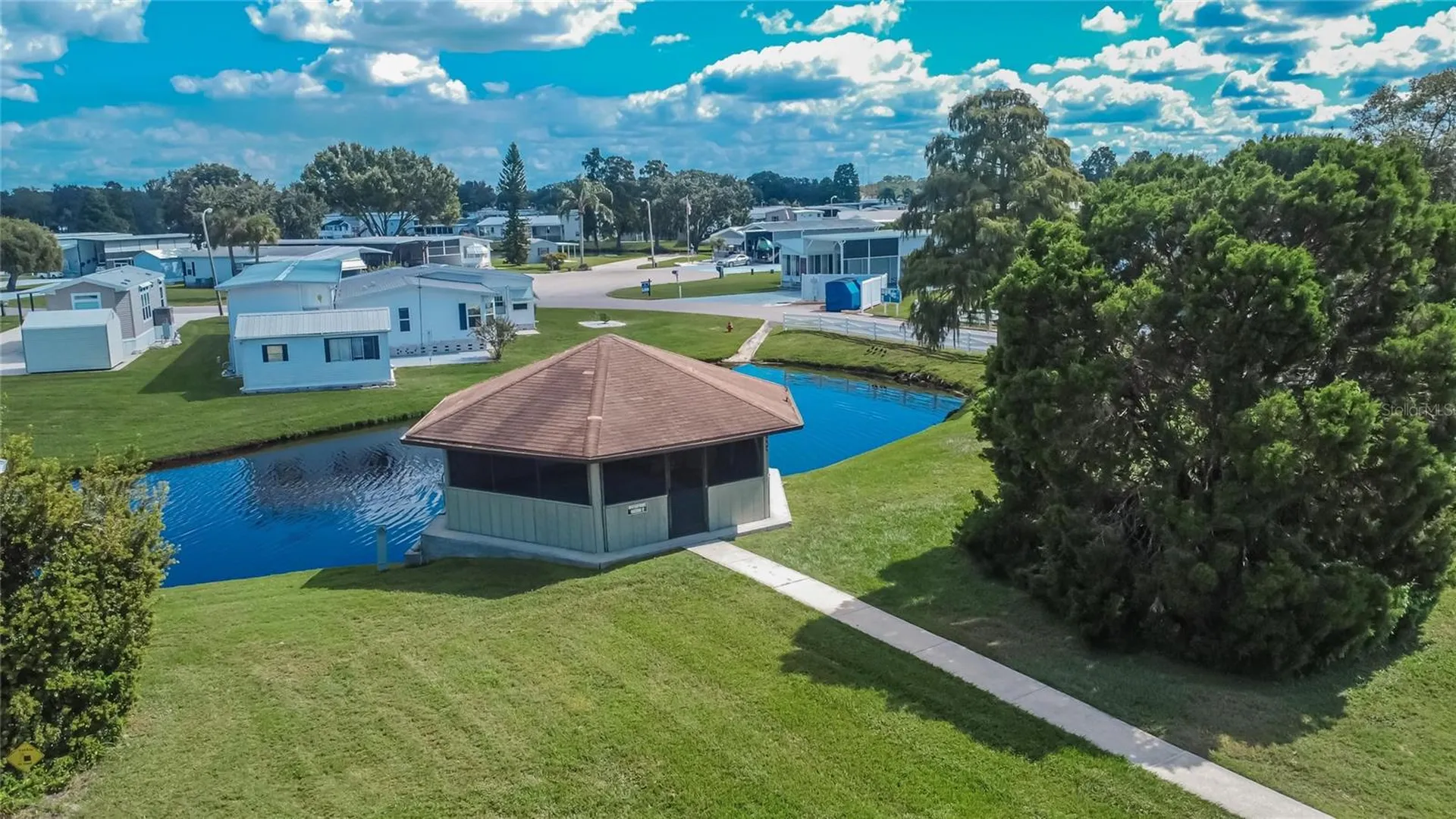 4945 Shore Line Drive Polk City FL 33868