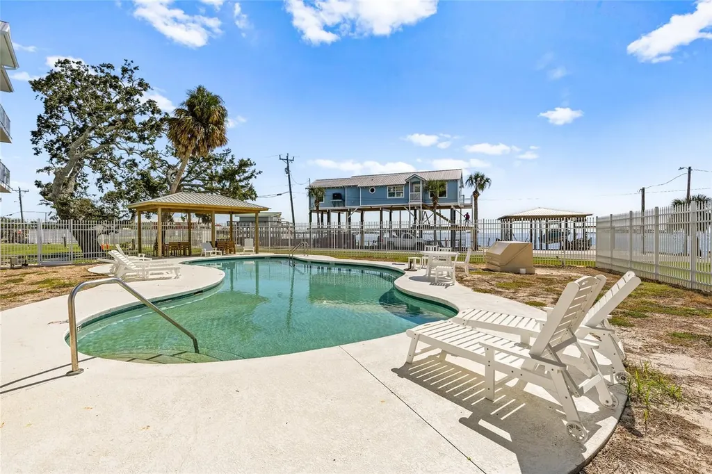 502 Main Street Horseshoe Beach FL 32648