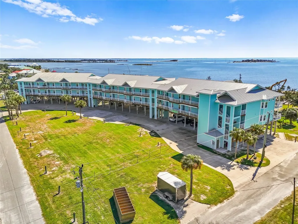 502 Main Street Horseshoe Beach FL 32648