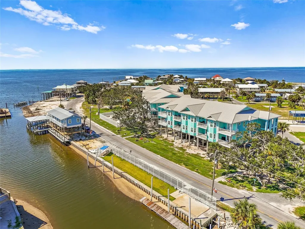 502 Main Street Horseshoe Beach FL 32648