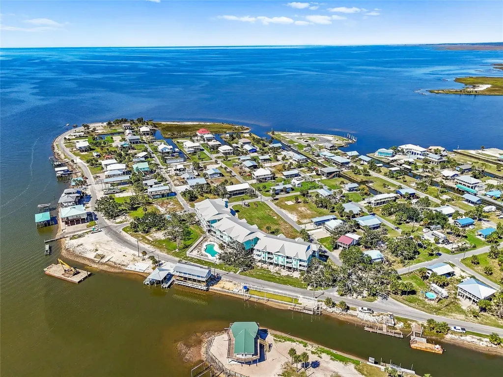 502 Main Street Horseshoe Beach FL 32648