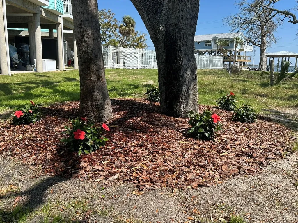 502 Main Street Horseshoe Beach FL 32648