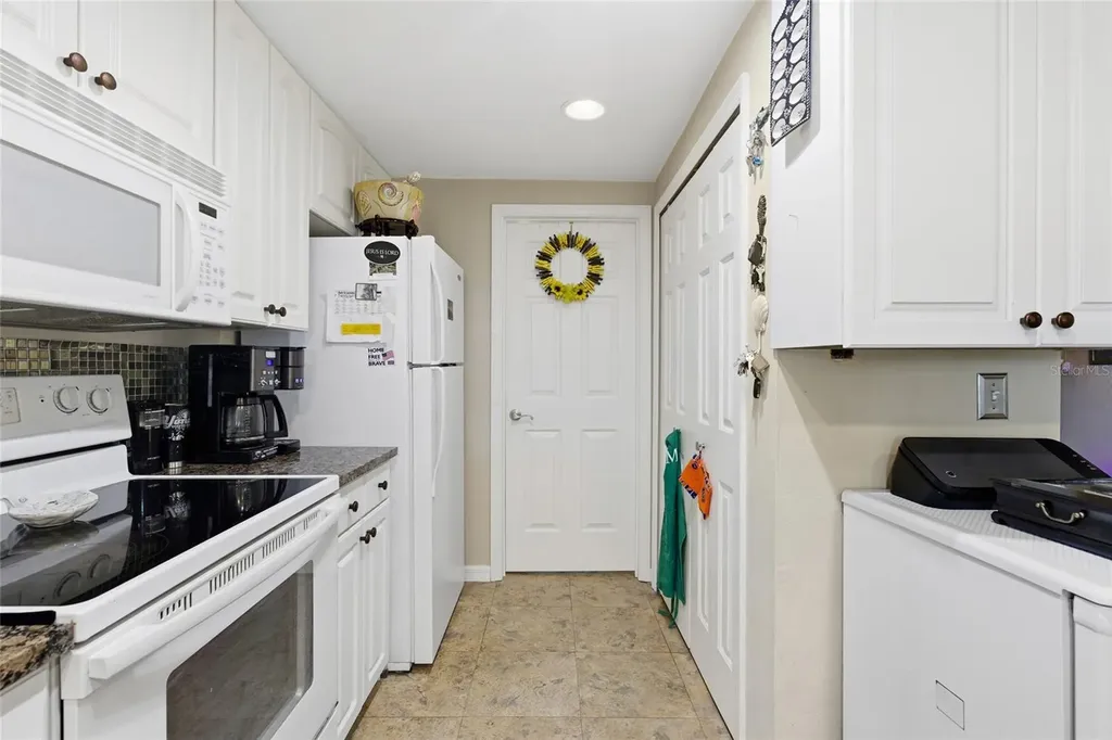 502 Main Street Horseshoe Beach FL 32648