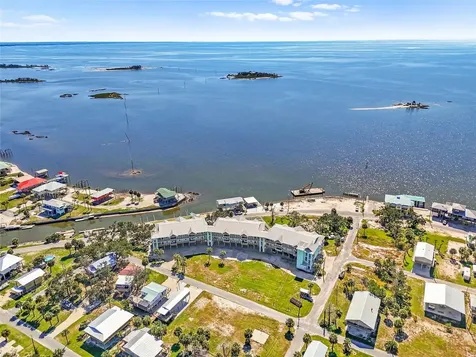 502 Main Street Horseshoe Beach FL 32648