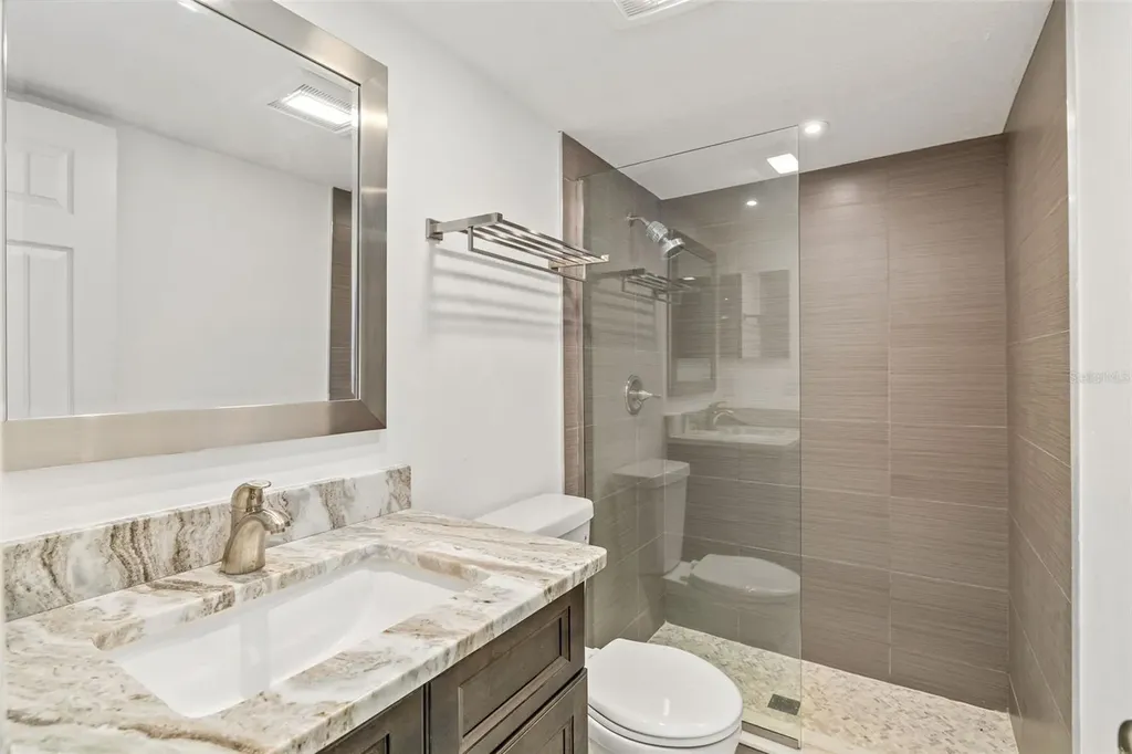 2224 Bahia Vista Street Sarasota FL 34239