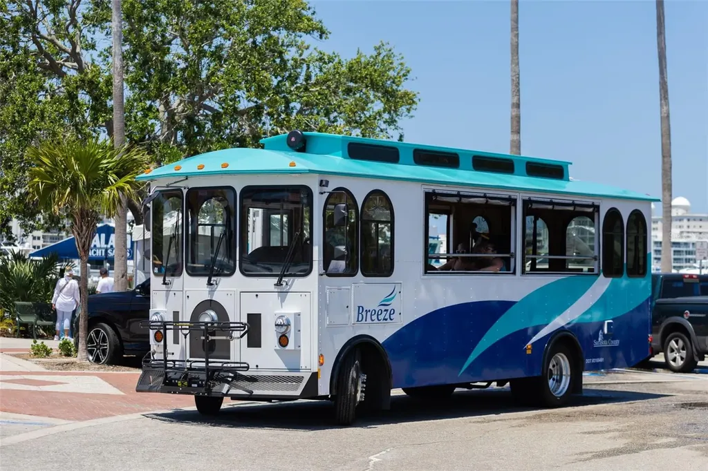 2224 Bahia Vista Street Sarasota FL 34239