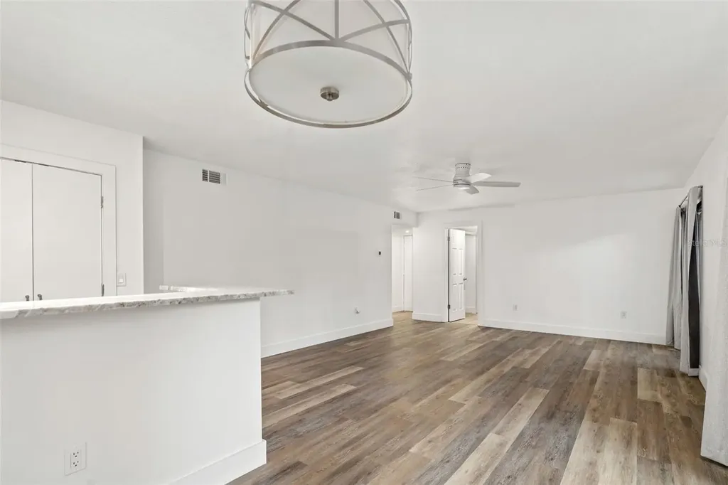 2224 Bahia Vista Street Sarasota FL 34239