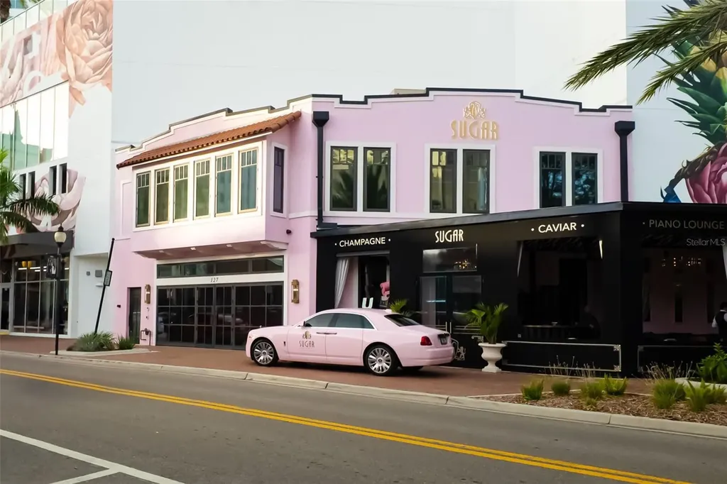 2224 Bahia Vista Street Sarasota FL 34239