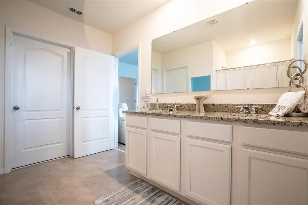 2540 Harmonia Hammock Road Harmony FL 34773