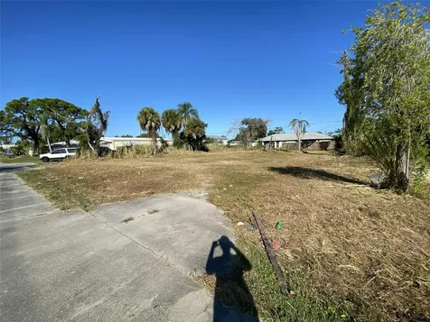 7439 San Casa Drive Englewood FL 34224